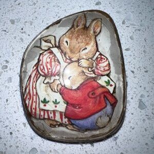 Vintage Rabbit Illustration Pin Brooch made from eyeglass lense